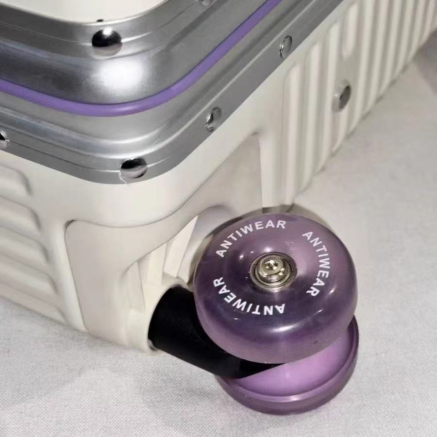 Reiskoffer met aluminium frame - Aluminum Frame Carry On Luggage recensie en prijs